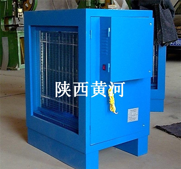 ���̾�����