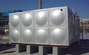 不锈钢水箱与玻璃钢水箱的性能对比分析